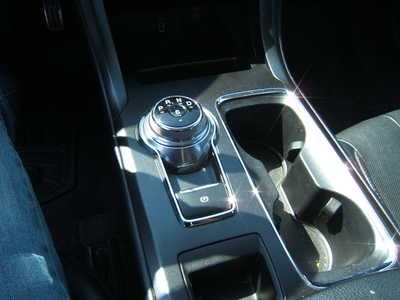 2017 Ford Fusion, $10919. Photo 9