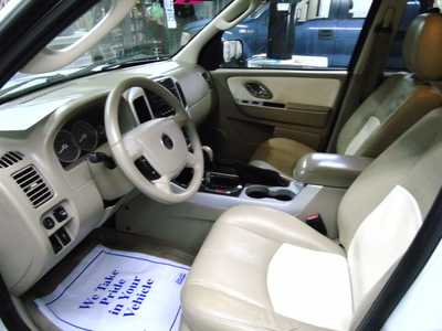 2006 Mercury Mariner, $3595. Photo 3