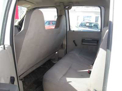 2008 Ford F250 Crew Cab, $5595. Photo 5