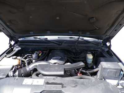 2002 Chevrolet Suburban, $4295. Photo 10