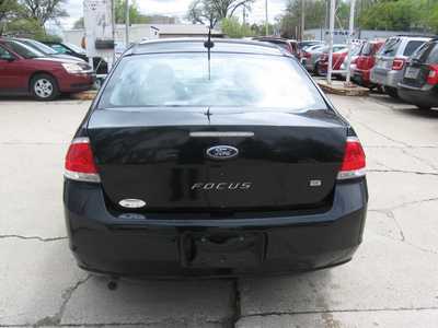 2009 Ford Focus, $4995. Photo 5