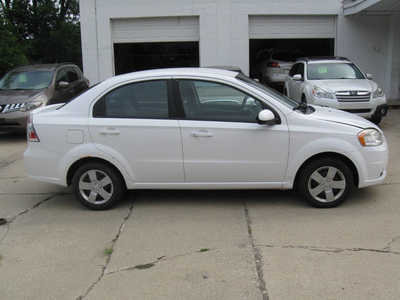 2010 Chevrolet Aveo, $3995. Photo 6