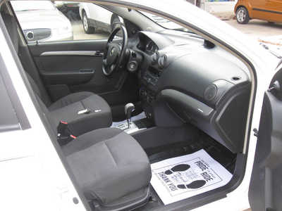 2010 Chevrolet Aveo, $3995. Photo 8