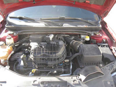 2014 Chrysler 200, $8998. Photo 12