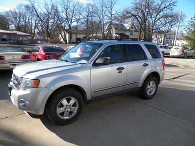 2012 Ford Escape, $6995. Photo 2
