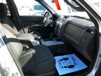 2012 Ford Escape, $6995. Photo 9