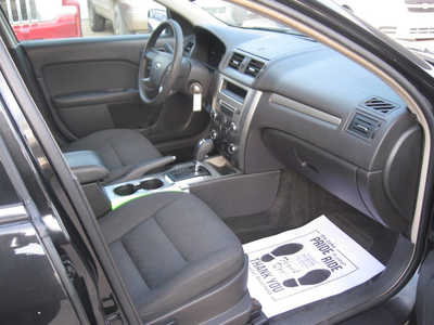 2011 Ford Fusion, $5895. Photo 10