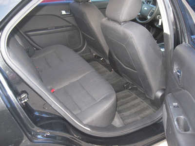 2011 Ford Fusion, $5895. Photo 9