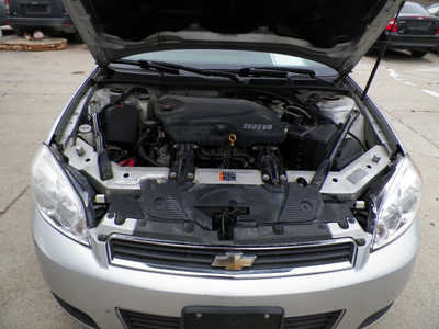 2011 Chevrolet Impala, $6995. Photo 11