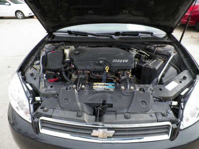2010 Chevrolet Impala, $6195. Photo 11