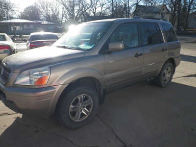 2004 Honda Pilot, $3995. Photo 2