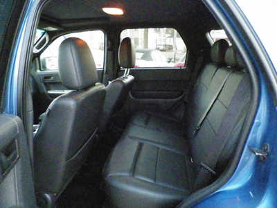 2010 Ford Escape, $6995. Photo 4