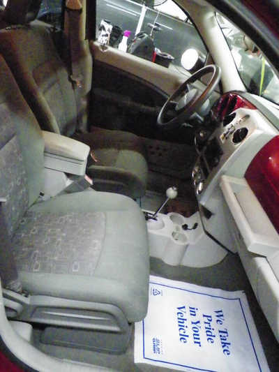 2006 Chrysler PT Cruiser, $3995. Photo 9