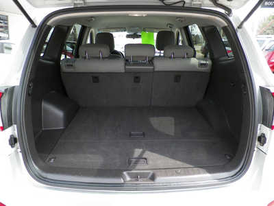 2011 Hyundai Santa Fe, $6995. Photo 7