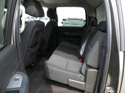 2012 Chevrolet 1500 Crew Cab, $9595. Photo 4