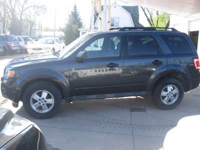 2009 Ford Escape, $6995. Photo 3