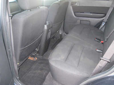 2009 Ford Escape, $6995. Photo 5