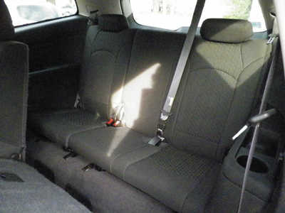 2011 Chevrolet Traverse, $5495. Photo 5