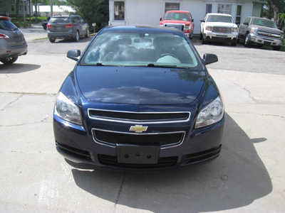 2011 Chevrolet Malibu, $6495. Photo 11