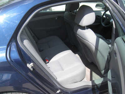 2011 Chevrolet Malibu, $6495. Photo 9