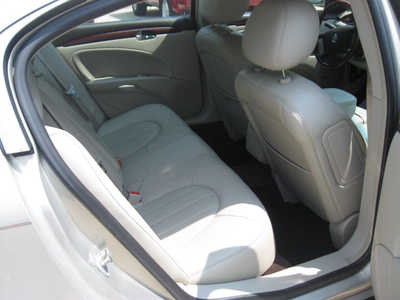 2009 Buick Lucerne, $5495. Photo 9