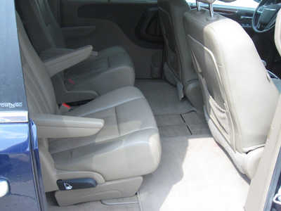 2013 Chrysler Town and, $7995. Photo 11