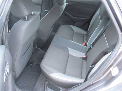 2014 Ford Focus, $8995. Photo 4