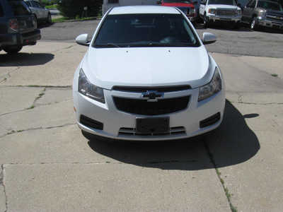 2014 Chevrolet Cruze, $5995. Photo 11