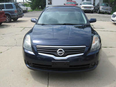 2009 Nissan Altima, $6995. Photo 11