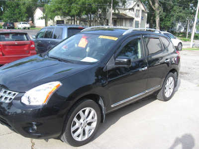2013 Nissan Rogue, $6895. Photo 2