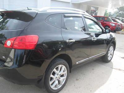 2013 Nissan Rogue, $6895. Photo 8