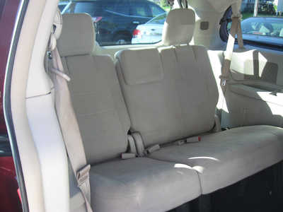 2011 Dodge Caravan, Grand, $6295. Photo 10