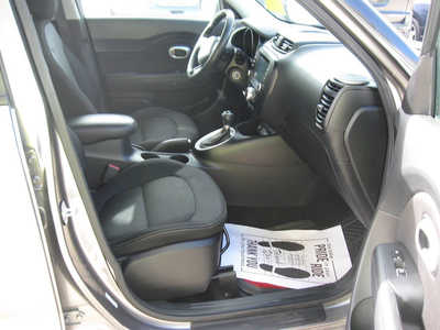 2018 Kia Soul, $12595. Photo 10