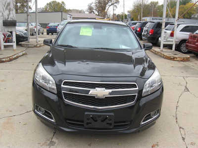 2013 Chevrolet Malibu, $7995. Photo 12