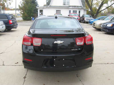 2013 Chevrolet Malibu, $7995. Photo 6