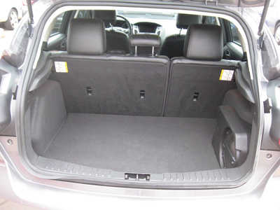 2012 Ford Focus, $7995. Photo 7