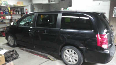 2015 Dodge Grand Caravan, $7995. Photo 6