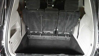 2015 Dodge Grand Caravan, $7995. Photo 8