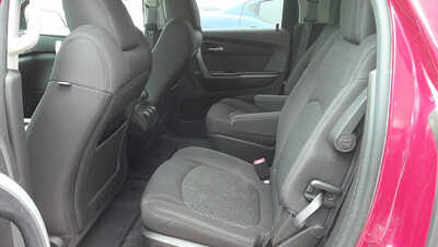 2012 GMC Acadia, $5995. Photo 4