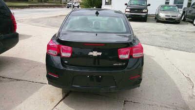 2015 Chevrolet Malibu, $6995. Photo 6