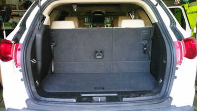 2011 Chevrolet Traverse, $3995. Photo 7