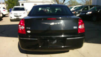2009 Chrysler 300, $5995. Photo 6