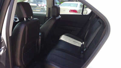 2012 Chevrolet Equinox, $6995. Photo 4