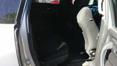 2012 Chevrolet Traverse, $4995. Photo 9