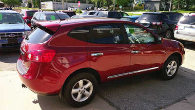 2013 Nissan Rogue, $5995. Photo 8