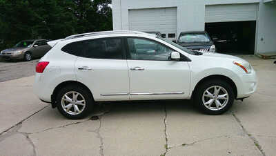 2011 Nissan Rogue, $6595. Photo 8