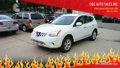 2011 Nissan Rogue, $6595. Photo 1