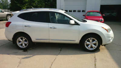 2011 Nissan Rogue, $7995. Photo 8
