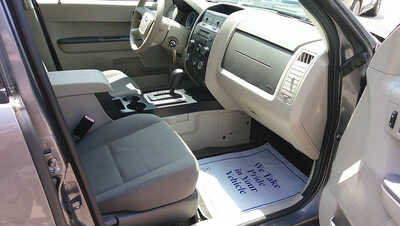 2012 Ford Escape, $5995. Photo 10
