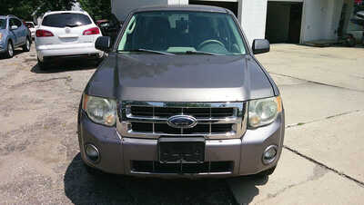 2012 Ford Escape, $5995. Photo 11